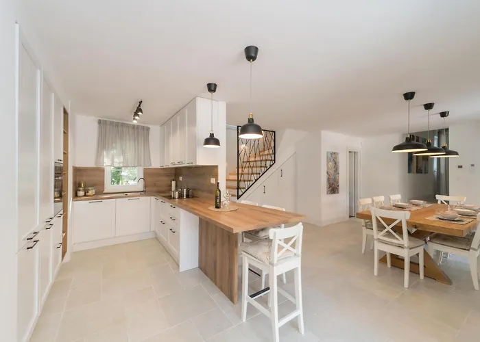 Awesome In With Wifi 펜션 Crklada