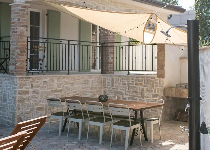 Ferienhaus Awesome In With Wifi Crklada